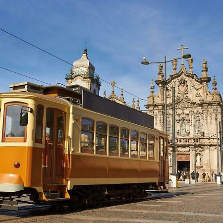 Host Wise - Cozy Quiet Flat - Trindade Station Apartment Porto Bagian luar foto